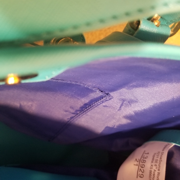 Blue Tote - Picture 2 of 4